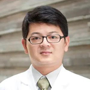 中國醫藥大學附設醫院 放射腫瘤部 主治醫師 朱俊男